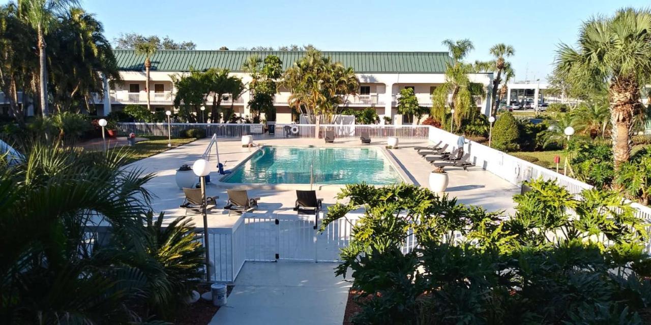 Surestay Plus Hotel By Best Western Clearwater Central Kültér fotó